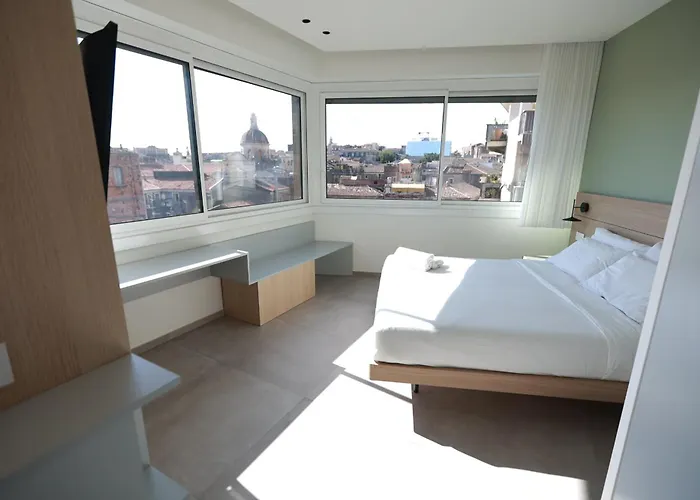 Bed and Breakfast Corso Sicilia 4*